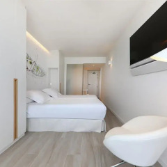 Отель Iberostar Bahía de Palma - Adults Only 4* Улучшенный номер с различными типами кроватей фото 2