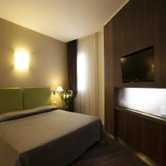 Отель Isola Sacra Rome Airport 4* Люкс с различными типами кроватей фото 3