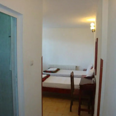 Family Hotel Diana 3* Стандартный номер с 2 отдельными кроватями фото 3