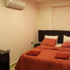Отель Daraghmeh Hotel Apartments - Jabal El Webdeh Иордания, Амман - отзывы, цены и фото номеров - забронировать отель Daraghmeh Hotel Apartments - Jabal El Webdeh онлайн комната для гостей фото 3