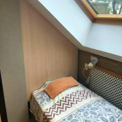Hostel Kamin Стандартный семейный номер разные типы кроватей фото 8