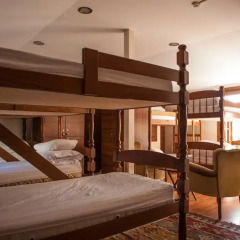 Chambers Of The Boheme - Hostel Кровать в общем номере с двухъярусной кроватью фото 10
