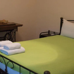 Апартаменты Antisthenes Apartments комната для гостей фото 4