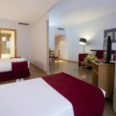 Отель Aparto Suites Muralto Улучшенные апартаменты с различными типами кроватей фото 8