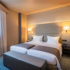 Hotel Dom Henrique Downtown 4* Номер Комфорт с различными типами кроватей фото 2