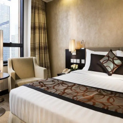 Отель Gloucester Luk Kwok Hong Kong 4* Улучшенный номер с различными типами кроватей фото 3