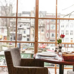 The Townhouse Hotel питание