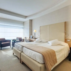 Отель Barceló Aran Mantegna 4* Улучшенный номер с различными типами кроватей фото 3