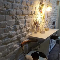 Гостиница Cozy Compact Flat in the City Center гостиничный бар