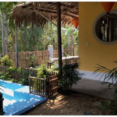 Отель Mango Garden Villa балкон
