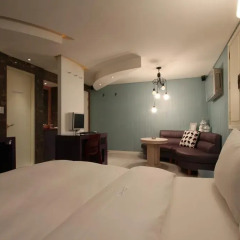 Art Hotel 3* Номер Делюкс с различными типами кроватей фото 5