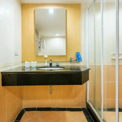 Jomtien Palm Beach Hotel And Resort 4* Улучшенный номер с 2 отдельными кроватями фото 8