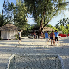 Отель Centara Koh Chang Tropicana Resort спортивное сооружение