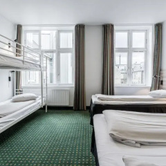 Good Morning + Copenhagen Star Hotel 3* Стандартный семейный номер с двуспальной кроватью фото 4