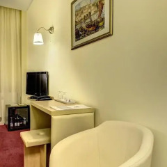 Hotel Capitol 4* Стандартный номер с 2 отдельными кроватями фото 10