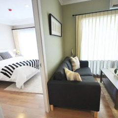 Отель Bangkok Vacation House 4* Улучшенные апартаменты с различными типами кроватей фото 10