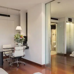 Отель Hilton Madrid Airport Мадрид сейф в номере