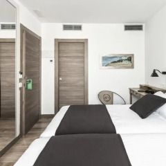 Отель Suite Home Sardinero 3* Стандартный номер с различными типами кроватей фото 2