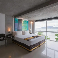 The Front Hotel and Apartment 3* Улучшенный номер с двуспальной кроватью фото 6