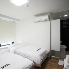 Отель Ekonomy Myeongdong Central 3* Стандартный номер фото 6