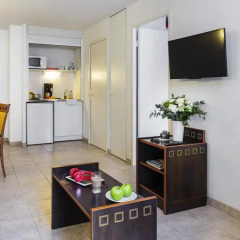 Отель Aparthotel Adagio access Nice Acropolis Студия с различными типами кроватей фото 5