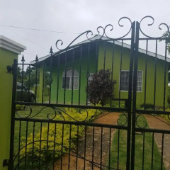 Отель Island Guest House - B&B балкон