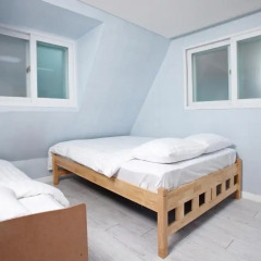Отель K Star Stay Guesthouse Hoehyun Южная Корея, Сеул - отзывы, цены и фото номеров - забронировать отель K Star Stay Guesthouse Hoehyun онлайн комната для гостей фото 5