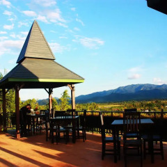 Отель Thaton Hill Resort