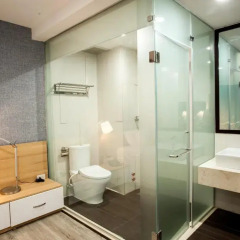 Отель LaLuna Saigon 3* Представительский номер с различными типами кроватей фото 8