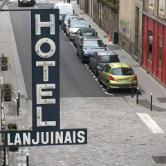 Отель Hôtel Lanjuinais парковка