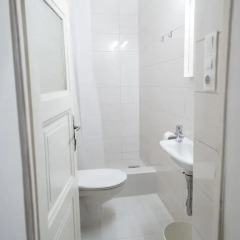 Отель Elisabeth Bridge Apartmans Будапешт ванная фото 2