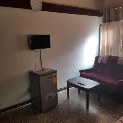 Отель Jackson Guesthouse Anomabo удобства в номере