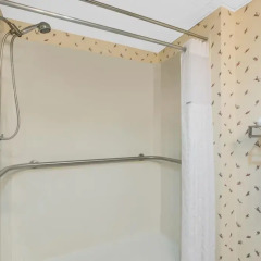 Отель Days Inn Lebanon Fort Indiantown Gap 2* Номер Делюкс с различными типами кроватей
