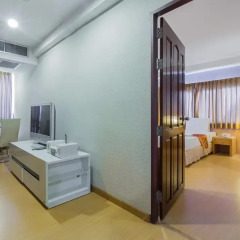 Отель Three Seasons Place 4* Стандартный номер разные типы кроватей фото 7
