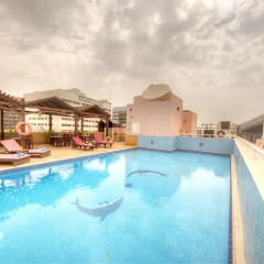 La villa Najd Hotel Apartments бассейн