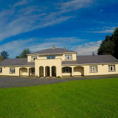 Отель Cratloe Lodge Self Service House Стандартный номер с различными типами кроватей фото 2