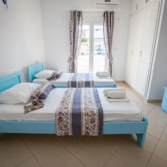 Two Mermaids Hotel 2* Стандартный номер с 2 отдельными кроватями фото 3