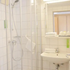 Отель Parkhotel Marzahn 3* Стандартный номер с различными типами кроватей фото 10