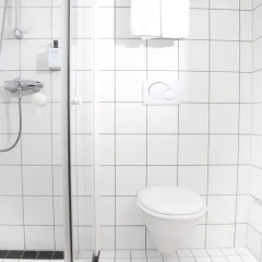 Отель Scandic Karlstad City Швеция, Карлстад - отзывы, цены и фото номеров - забронировать отель Scandic Karlstad City онлайн ванная фото 2