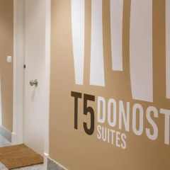 Отель Pension T5 Donostia Suites интерьер отеля фото 2