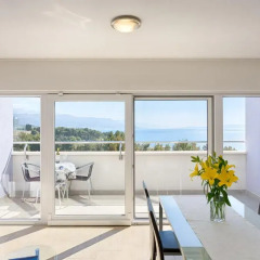 Отель Adriatic Queen Villa 4* Апартаменты с различными типами кроватей фото 5