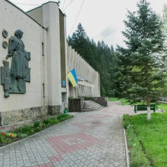Гостиница Sanatoriy Verhovyna парковка