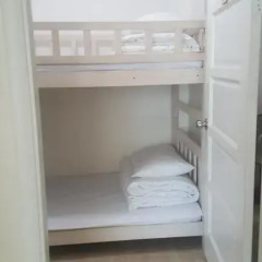 Отель Issue Seoul Guesthouse 2* Стандартный номер с различными типами кроватей фото 12