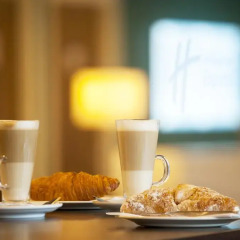 Отель Holiday Inn Express London - Limehouse в номере