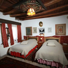 Sofa Hotel 3* Стандартный семейный номер с двуспальной кроватью фото 2