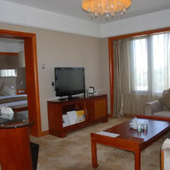 Prime Hotel Beijing Wangfujing 4* Люкс с различными типами кроватей фото 2