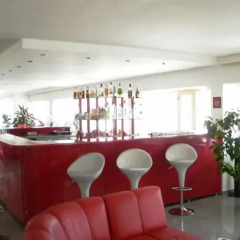 Отель Park Hotel Panorama Болгария, Боженци - отзывы, цены и фото номеров - забронировать отель Park Hotel Panorama онлайн гостиничный бар