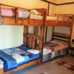 Отель Machanents Guest House 2* Кровать в общем номере с двухъярусными кроватями фото 8