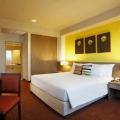 Centra Government Complex Hotel & Convention Centre 4* Улучшенный номер фото 2