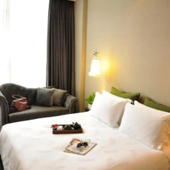 Отель Royal Tulip Luxury Hotels Carat - Guangzhou 4* Стандартный номер с разными типами кроватей фото 2